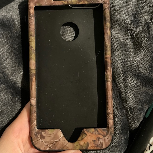 Camo phone case - Picture 2 of 3